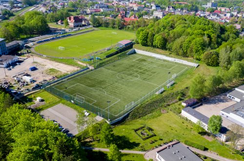 Boisko treningowe do piłki nożnej z trawy syntetycznej, Kartuzy 2013r.